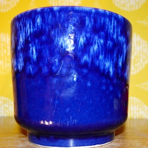 Vintage flower pot blue 70s retro design fat lava mid century plant pot space age shabby chic country style