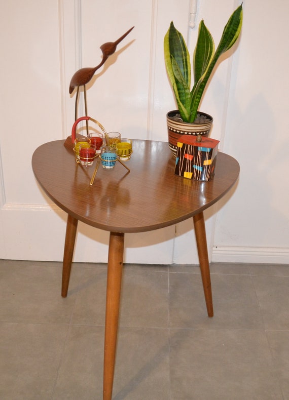 Table Basse Cocktail Rétro Unique En Liège Et Teck Du Milieu Du Siècle Dernier Années 1960