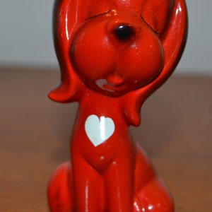 Vintage Figurine Dog Ceramic Red/White Decoration 60s 70s Mid Century Retro Space Age Shabby Chic Country Style