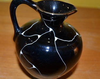 美しい小さなヴィンテージ陶器の花瓶、黒/ベージュ、1950年代のレトロ
