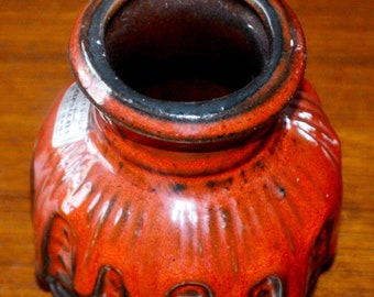 魚群の模様・花瓶・1969-1974・18cm・  カルステンス社製ヴィンテージセラミック花瓶 874/10、赤/オレンジ