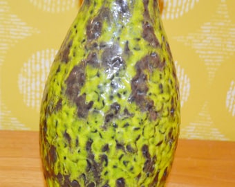 Vintage ceramic vase by Bay Yellow Model 585/30 70s Retro Seventies Mid Century WGK Fat Lava Design Shabby Chic Country House Style