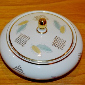Vintage lid tin 50s .Beige/Green Retro Fifties Mid Century WGK West Germany Shabby Chic Country Style