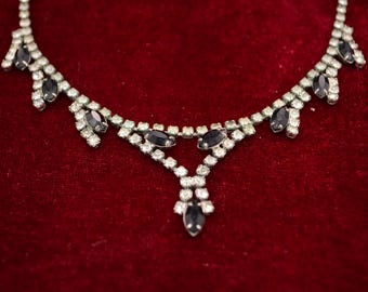 Vintage 1950s Rhinestone Bib Necklace • Clear & Dark Stones • Mid‑Century Cocktail Jewelry