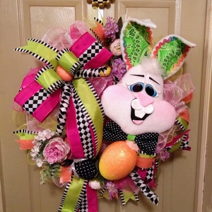 Easter Bunny Wreath, Easter Wreath for Front Door, Spring Wreath for Front Door, Easter Wreath, Spring Wreath with Bunny, Honey Bunny Wreath