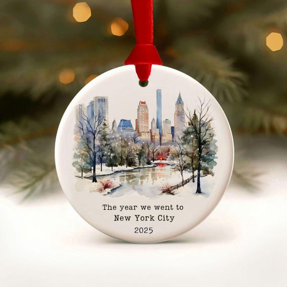 unique NYC souvenirs 2025