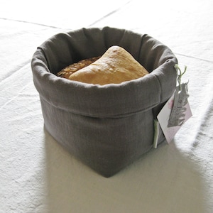 Liten brödkorg i linne!