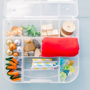 Dinosaur Loose Parts Kit, Loose parts, Loose Parts Box, Tinker Tray, Open Ended Toys, Sensory Box, Sensory Play, Loose Parts Play