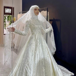 Modest Classic Hijab Wedding Dress, Islamic Bridal Gown, Long Sleeves ...