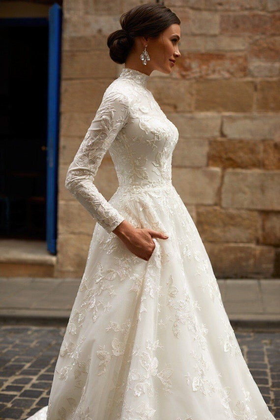 High Neck Wedding Dress, Closed Back Wedding Dress , Long Sleeves Pockets a  Line Wedding Dress, Elegant Classic Gown Sparkle Embroidery 