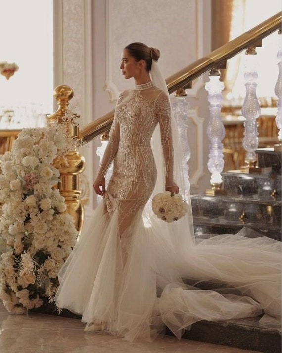Amazon.com: Sewavai Lace Applique Wedding Dresses Halter Neck Chiffon Bridal  Gowns A-Line Floor Length High Silt Bridal Dresses A-Ivory : Clothing,  Shoes & Jewelry