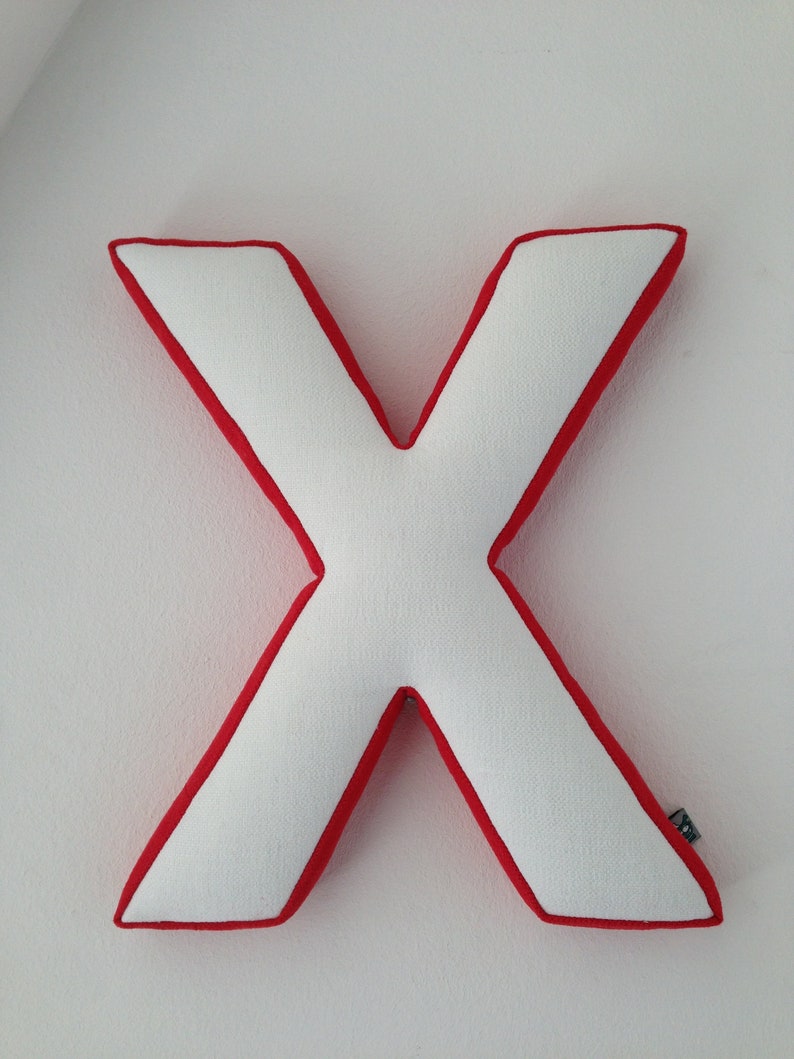 X Wall letter Coconut (gebr. weiß)