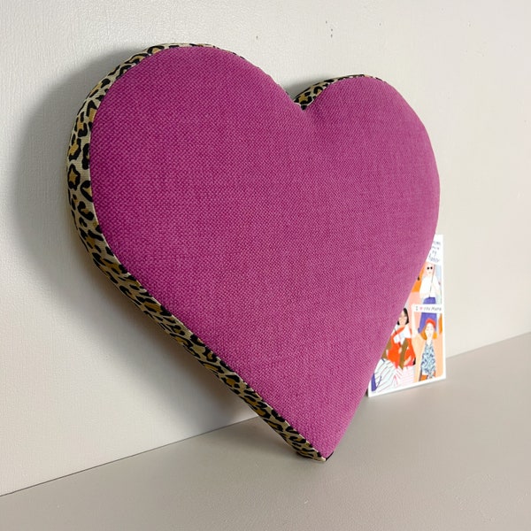 HEART Wandobjekt Muttertag Farbe: Boysenberry/ Leorips