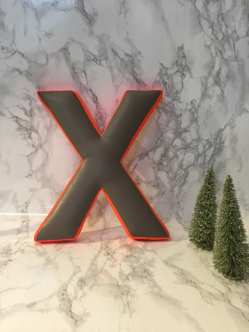 X Wall letter Vegan Leather GREY