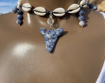 Lapis necklace, lapis choker, cowrie shell choker, cowrie shell necklace, gemstone jewelry, lapis jewelry, beach jewelry, seashell necklace