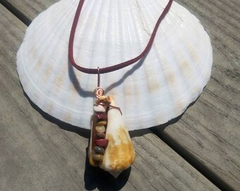 Mookaite seashell necklace. Seashell mookaite jewelry. Mookaite jewelry. Mookaite necklace. Seashell necklace. Wire wrapped seashell