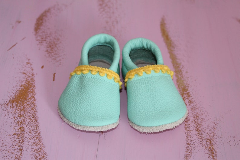 Lauflernschuhe, Lederpuschen, Babyschuhe Bild 1