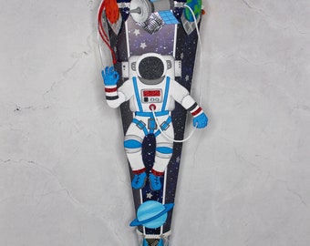 Schultüte Astronaut „Cosimo“ 6-eckig 85 cm
