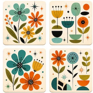 Könnte beinhalten: Ein Set aus vier quadratischen Untersetzern mit cremefarbenem Hintergrund und floralen sowie sternförmigen Illustrationen in Blaugrün, Orange, Gelb und Schwarz. Jeder Untersetzer zeigt botanische Muster und geometrische Formen.