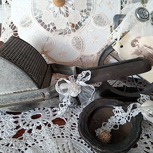 Old nostalgic decorative set kitchen decoration very old potato press apple divider tea strainer antique brocante shabby chic great decoration
