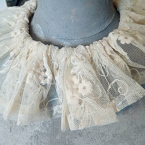 Collar for tailor's dummy Krause doll collar old Florentine lace Florentine tulle brocante nostalgic handmade shabby chic image 4