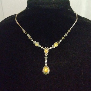 Avon sh jewelry top
