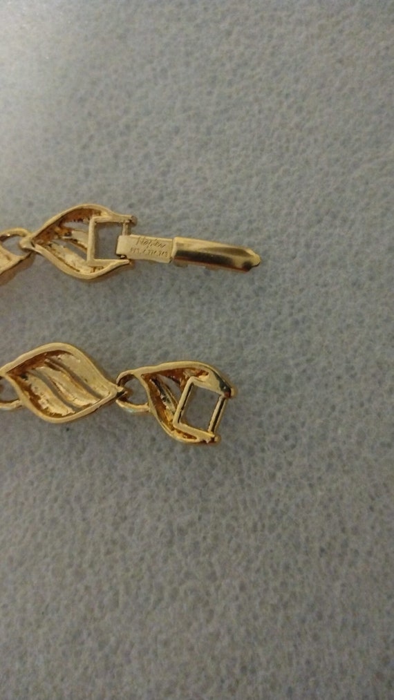 Napier gold-tone wavy chain necklace - image 4