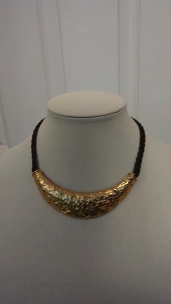 Cadoro gold-tone gorget necklace