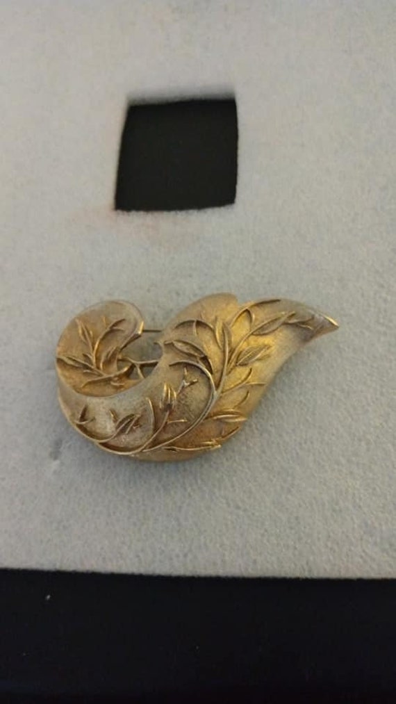 Sarah Coventry 1961 "Brocade" brooch