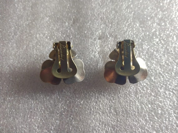 Rare Barclay shamrock-shaped clip-on earrings - image 5