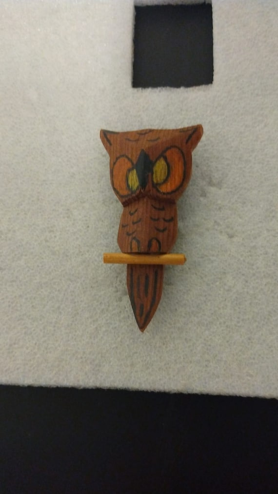 Handmade wooden owl brooch