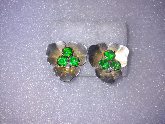 Rare Barclay shamrock-shaped clip-on earrings - image 2