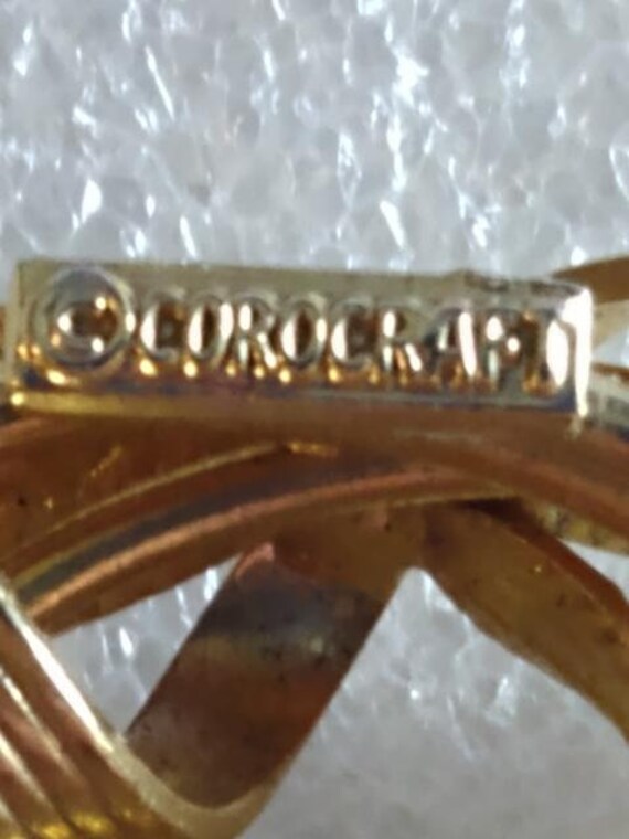 1960s-era Coro Corocraft gold tone wheat brooch - image 4