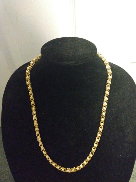 Napier faux pearl and gold tone necklace - image 1