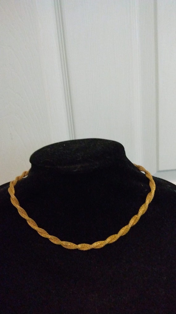 Sarah Coventry 1976 "Golden Braid" mesh necklace