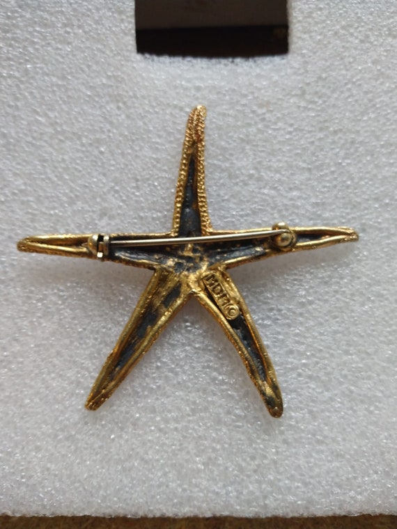 Maison De Mode (MDM) starfish brooch - image 2
