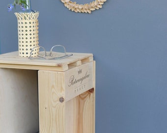 Hocker Regal aus Weinkisten Holz DIY Upcycling Nachttisch Möbel nachhaltiges Geschenk