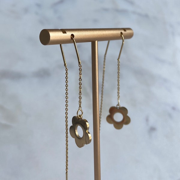 Gold Flower Threader Earrings | Dangle Earrings | Flower Earrings | Minimal | Dainty | Classy | Gold Plated | Gift for her