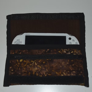 Padded PS Vita Case - Brown Fern