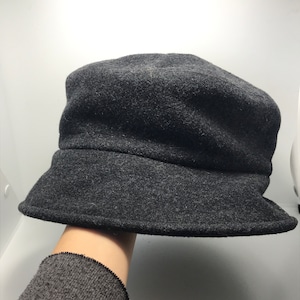Grey vintage 80s hat, viscose wool, autumn warm hat, circle shape, elegant minimalistic hat