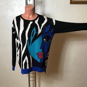 Camicia Daniela Drei jersey, tessuto lana, nero blu, stampa viso donna, pietre Swarovski nere, taglia medio-grande, maniche lunghe
