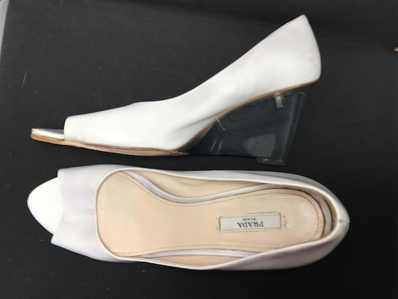 Scarpe con zeppa anni 90 Prada scarpe in pelle bianca taglia 39 scarpe estive dita aperte suola trasparente tacchi eleganti Etsy Italia