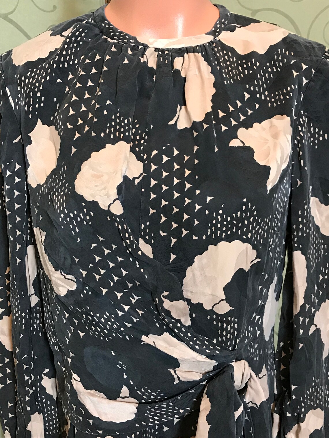 Vintage Dress Collection: 70s Silk, Shirtdresses & Kaftan Styles, Sizes S-M, foto 3 di 5