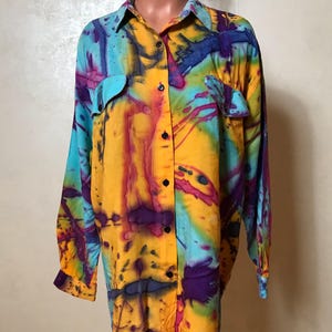 Vintage & moderne topcollectie: 80s zijde turquoise, Zara ruches katoen, bloemenprint, tie dye viscose, maat L Tie Dye Viscose M-L