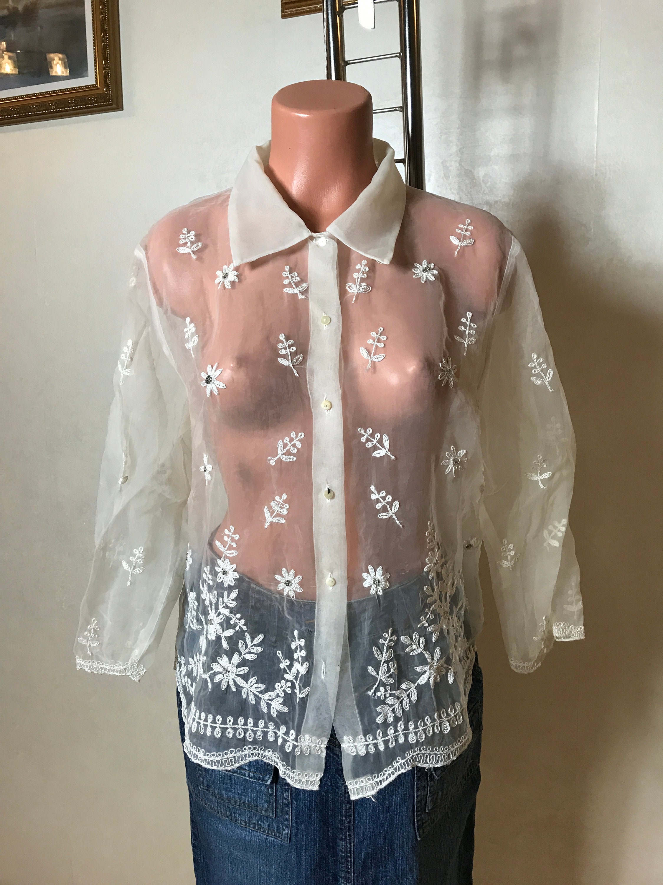トップス 80s- White see-through shirt Vintage White Sheer Blouse With Embroidery Details, Elegant