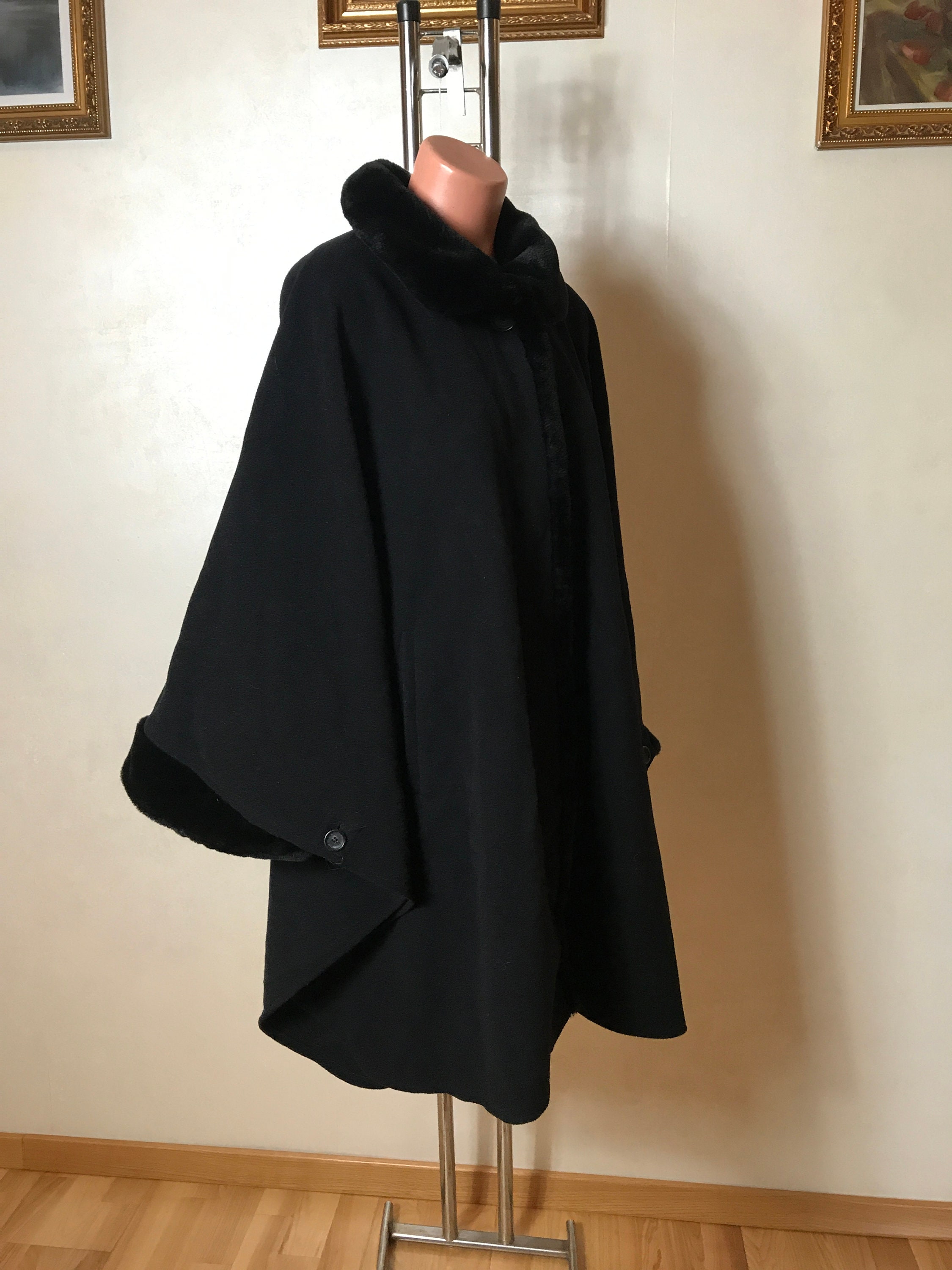 Wool Vintage 80s Poncho, Large Size, Black Cashmere and Wool