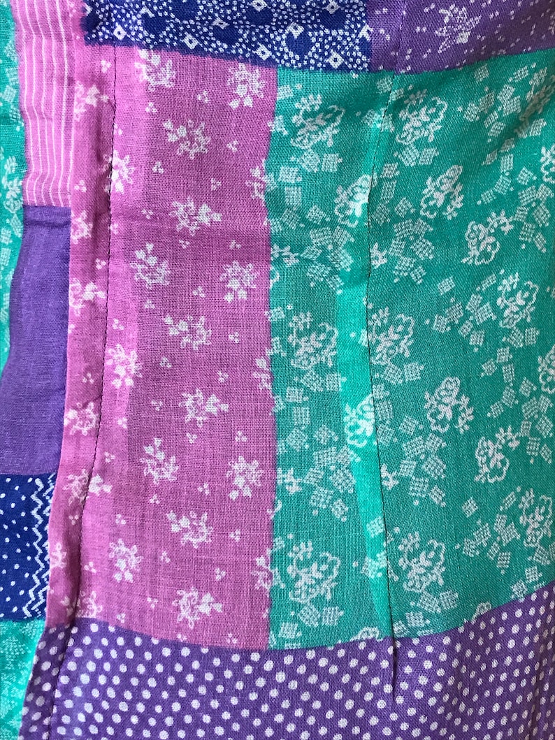 empire waist purple green blue sleeveless dress different prints A-line small size Vintage 60s dress mini length