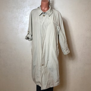 Vintage Trench Coat Collection: Hugo Boss, Allegri & 70s Overcoats. Ivory, Camel, Gray Colors