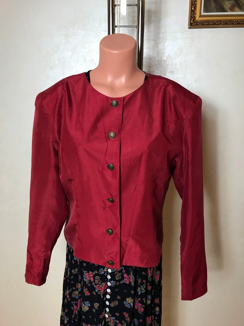 Red vintage 80s jacket light womens jacket crew neck long sleeves medium size chineze jacket silk fabric