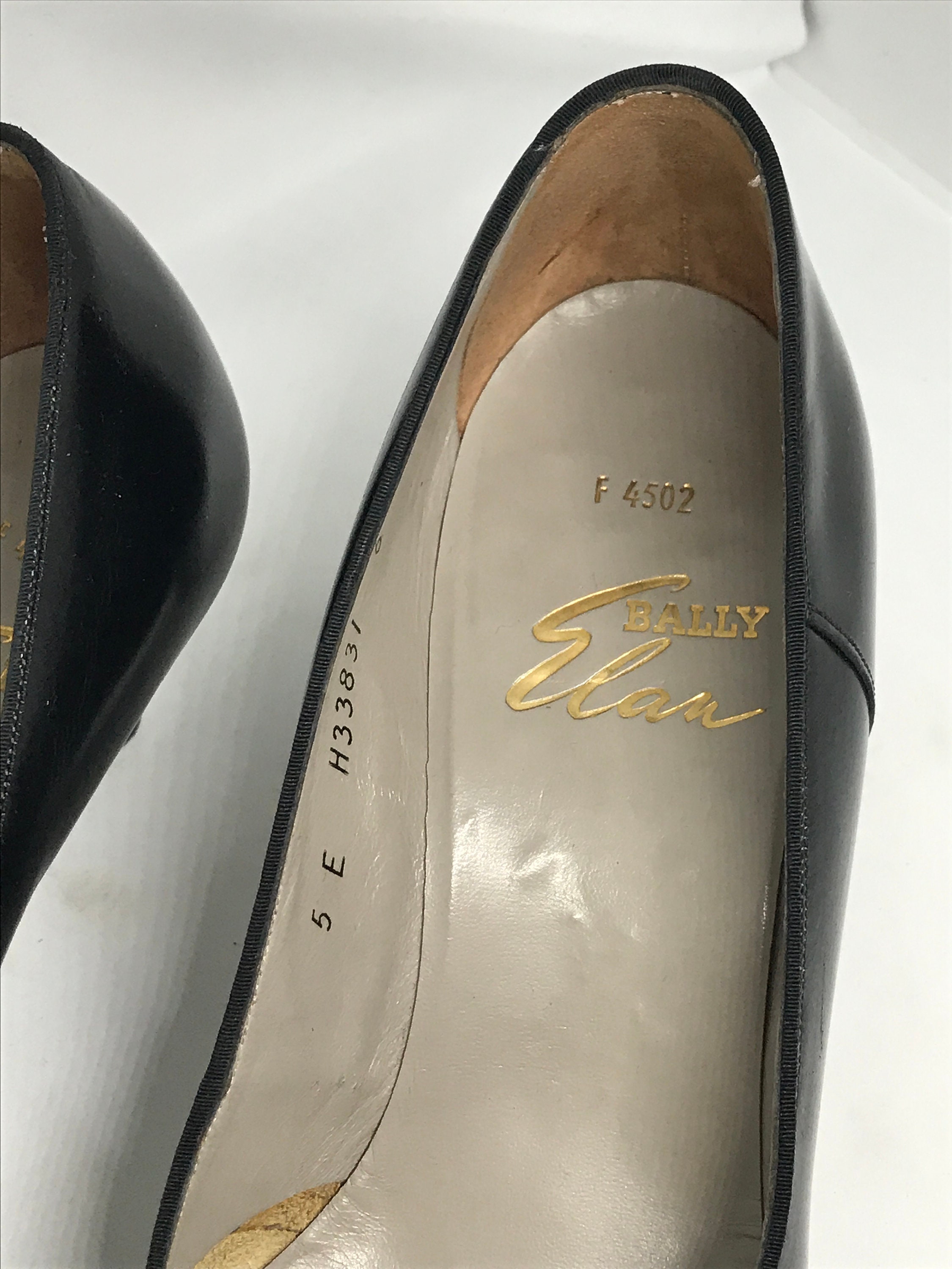 Bally Vintage 90s shoes black leather size 37 EUR elegant